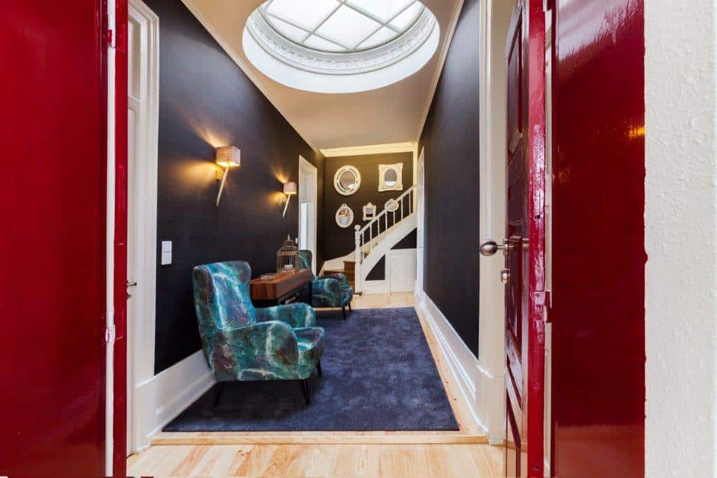 Vintage House
